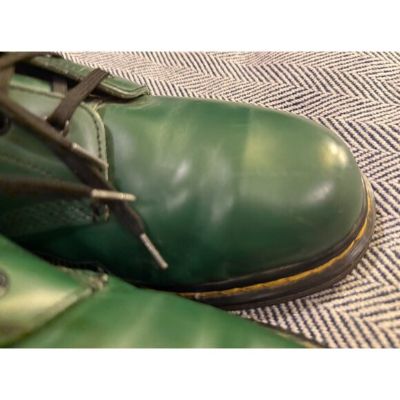 Rare Vintage Dr. Martens Green Leather Boots Unisex Size 6/8 Iconic Style Durabl - Picture 13 of 14